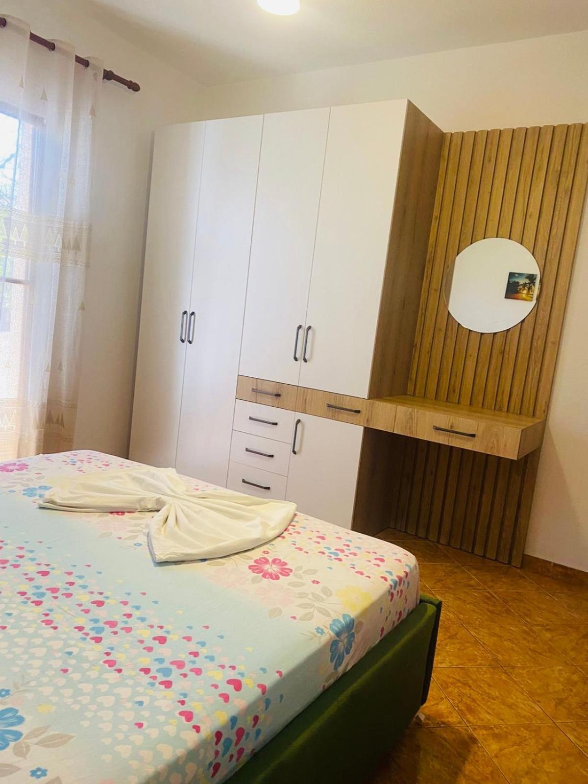 Villa Ajla Durrës Buitenkant foto