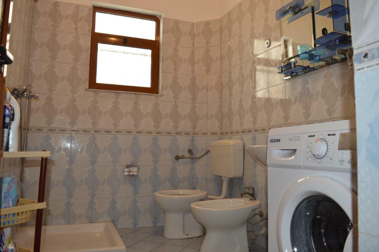 Villa Ajla Durrës Buitenkant foto
